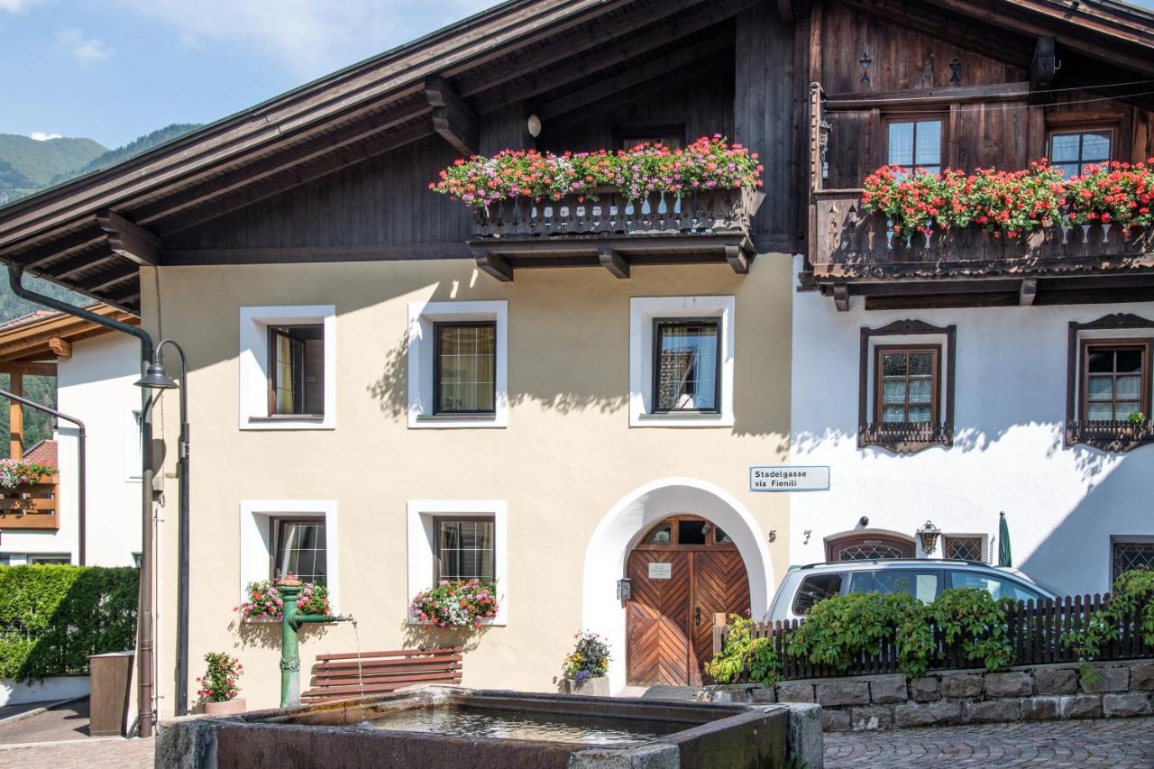 Apartments Heidenberger Fienili Colle Isarco Exterior foto